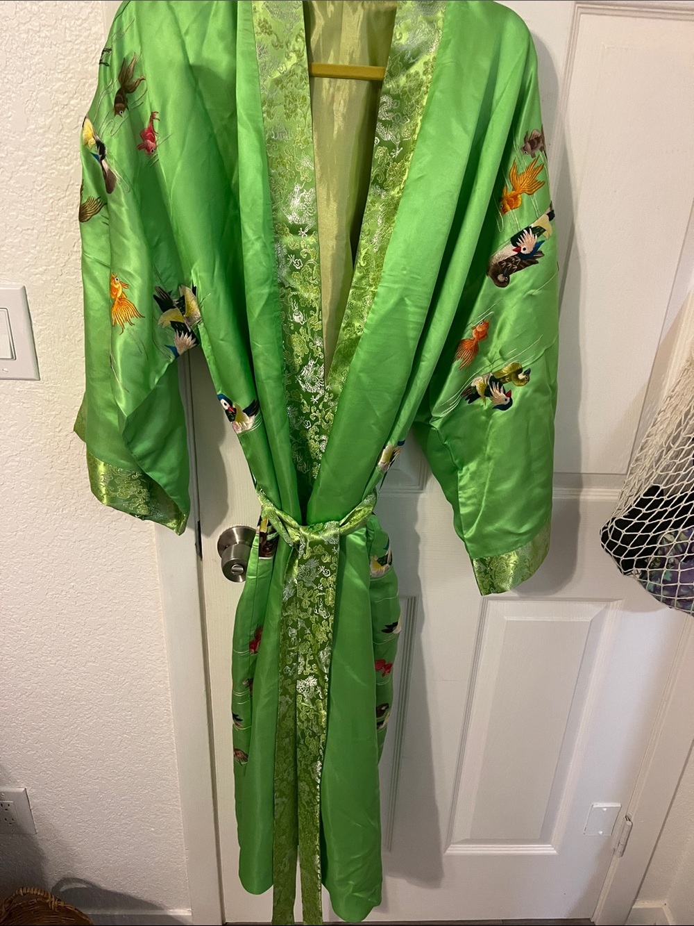 Green Embroidered Silk Kimono Robe